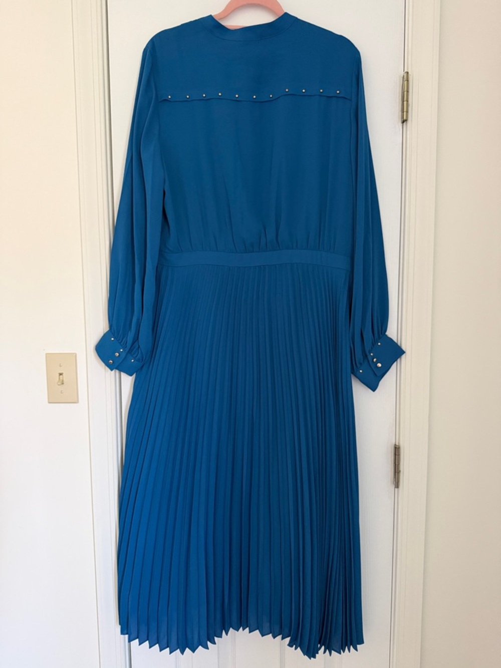 NWT Elie Tahari The Alania Pleated Midi-Dress Blue Stone Color, Size 16 - Picture 3 of 11